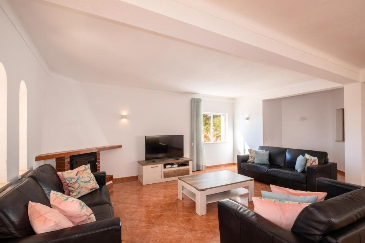 אלבופיירה Villa Kevin By Atlantic Places מראה חיצוני תמונה